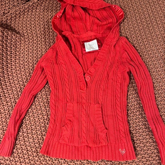 cutie mini button up cardigan 🎈🌹 - Picture 2 of 3